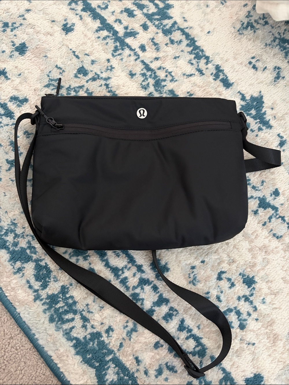 Lululemon New Parent Crossbody NWOT